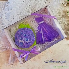 Набор мыла "Платье и цветок гортензии" фиолет в подарочной коробке